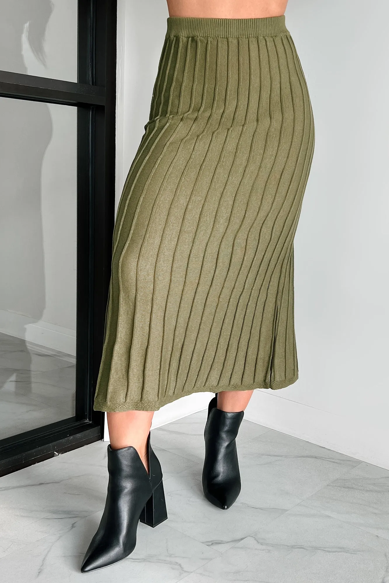 A Certain Sophistication Sweater Knit Midi Skirt (Olive)