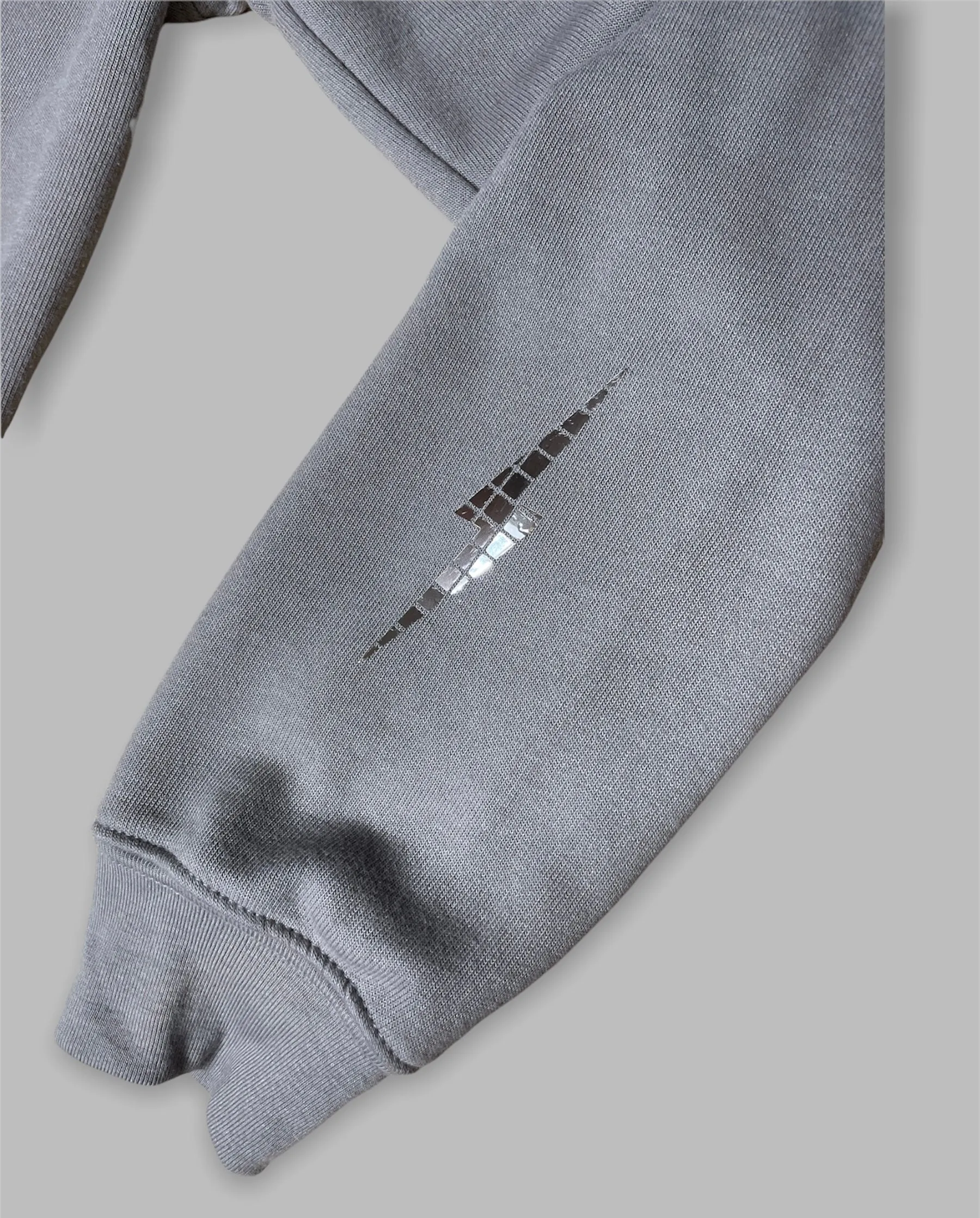 Cropped hoodie lighting bolt