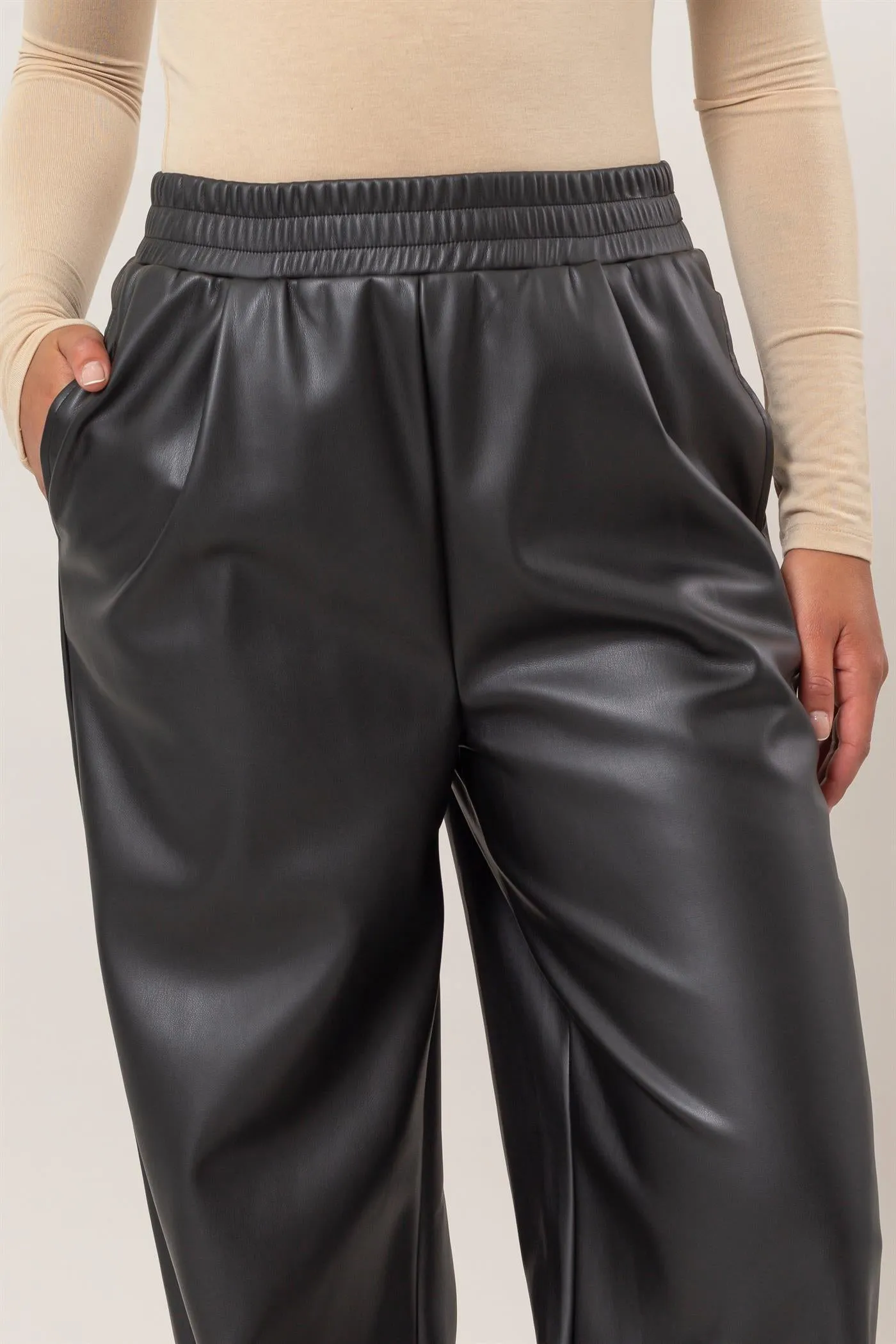 DZ24F552-Leather High Waist Pants