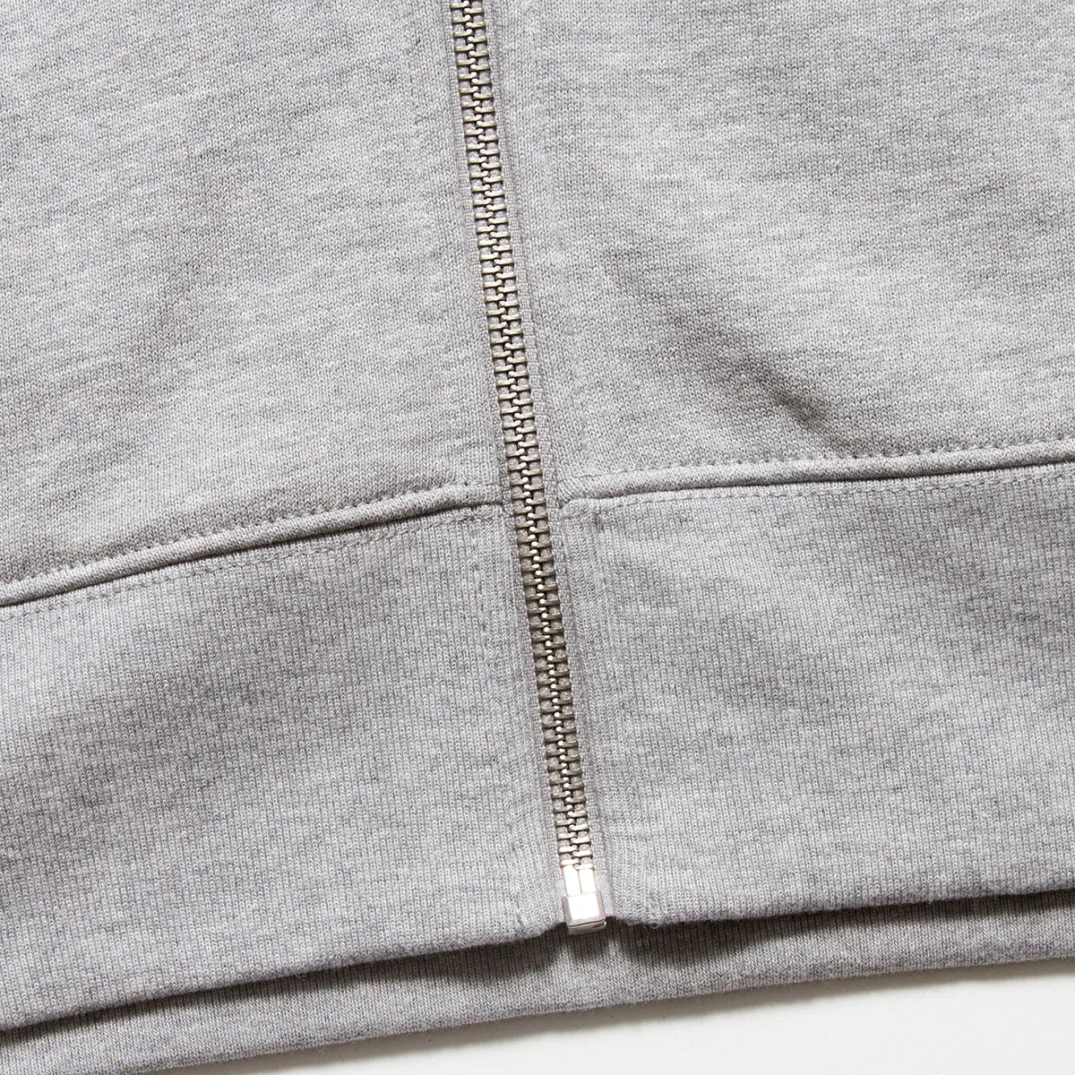 Illegal Rave Crest - Zipped Hood - Grey