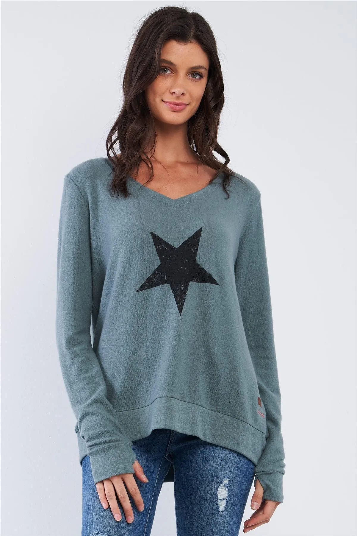 Kale Green "Energy Flows Where Your Intentions Are" Star Graphic  Long Sleeve V-Neck Top /2-3